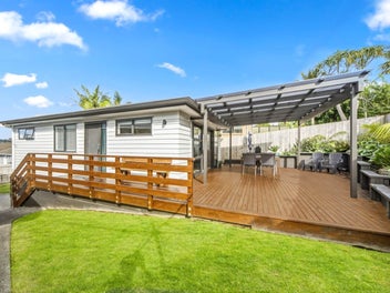 31 Oreil Avenue, West Harbour, Auckland