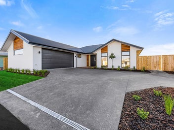 16 Falcons View Drive, Rolleston, Rolleston