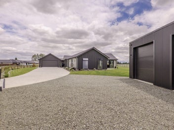 14 Kersey Avenue, Darfield, Darfield