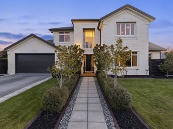 68 Willowview Drive, Redwood, Christchurch