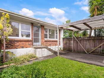 8/27 Nikau Street, New Lynn, Auckland