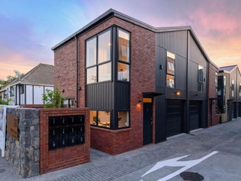 8/26 Owens Road, Epsom, Auckland