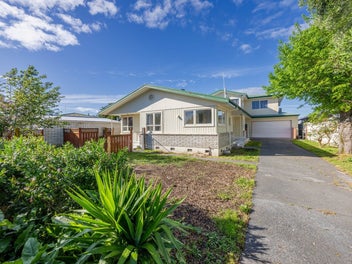 23 Gebbie Road, Taradale, Napier