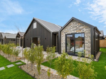 24 Magnum Drive, Cromwell, Cromwell