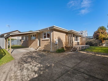 1436C Cameron Road, Greerton, Tauranga