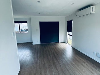 2/19 Dunstan Place, Otara, Auckland