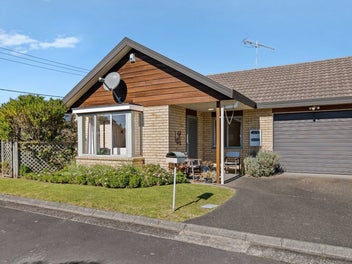 14/262 Centreway Road, Orewa, Orewa