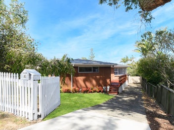 59 Captain Scott Road, Glen Eden, Auckland