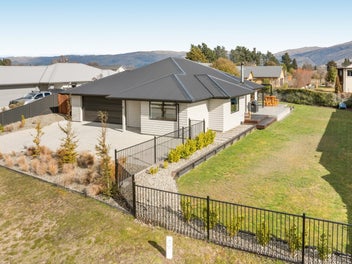 69 Wallis Drive, Cromwell, Cromwell