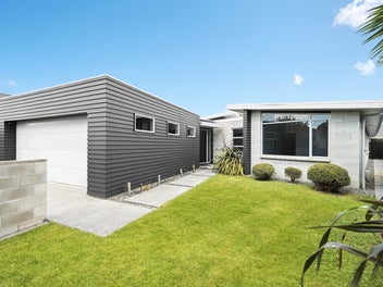 6 Aspen Court, Huntington, Hamilton