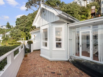 44 Evans Bay Parade, Roseneath, Wellington