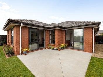 49 Pragma Rise, Rototuna North, Hamilton