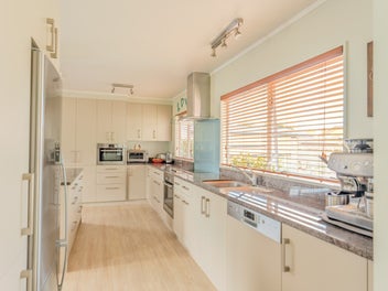20 Cromwell Drive, Fitzroy, Hamilton