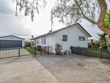 115B Bartholomew Road, Levin, Levin
