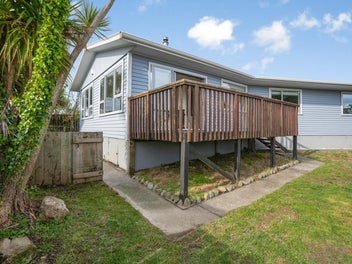 25 Cypress Drive, Maungaraki, Lower Hutt