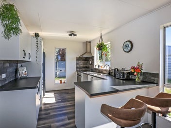 16 Scott Drive, Flaxmere, Hastings