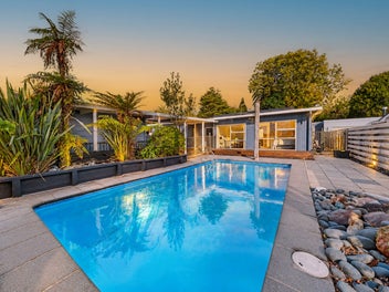 5 Frank Place, Hillpark, Auckland