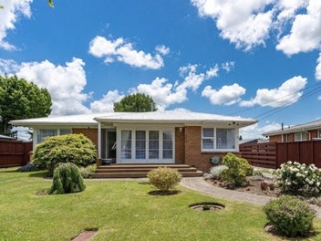 19 Laurence Street, Queenwood, Hamilton