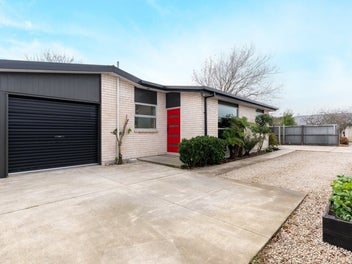 1 Ohau Drive, Islington, Christchurch