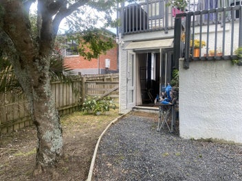 20 Taipari Road, Te Atatu Peninsula, Auckland