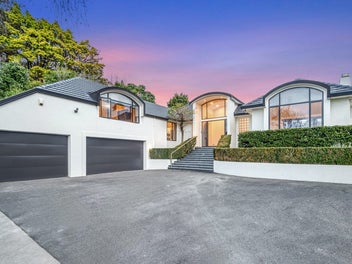 7 Kerridge Close, Shamrock Park, Auckland