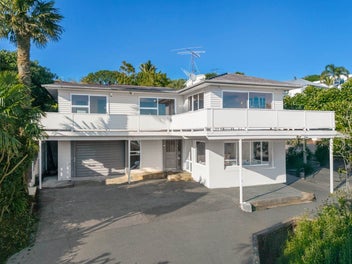 340 Beach Road, Mairangi Bay, Auckland