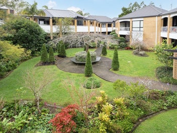 12/31 Green Lane East, Remuera, Auckland