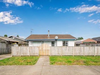 4A Michael RD, PARAPARAUMU BEACH, PARAPARAUMU 