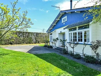 19 Jarvis Road, Twyford, Hastings