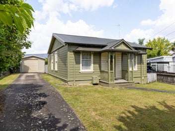 31 Rifle Range Road, Dinsdale, Hamilton