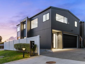 6A Ringwood Street, Torbay, Auckland