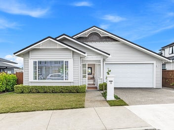 10 Pekanga Road, Orewa, Orewa