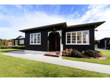 17 Thackeray Street, St Andrews