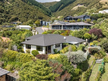 16 Springlea Heights, Atawhai, Nelson