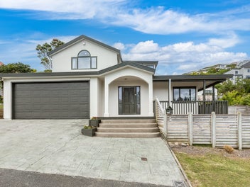 53 John Sims Drive, Broadmeadows, Wellington