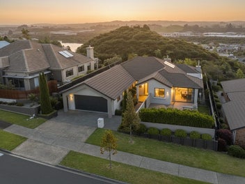 24 Rexford Heights, Pyes Pa, Tauranga