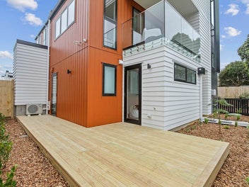 1/18 Tyburnia Avenue, Mount Albert, Auckland