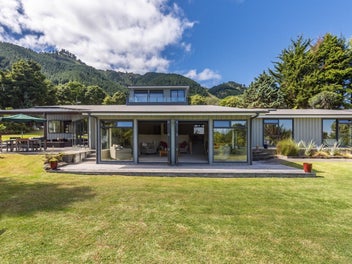 37 Hadfield Road, Peka Peka