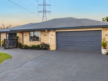 13 Wairere Road, The Gardens, Auckland