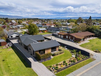 8 Launceston Place, Ranfurly, Ranfurly
