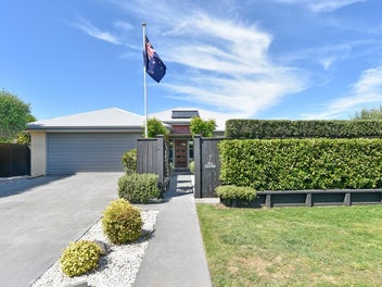 7 Araucana Way, Burwood, Christchurch