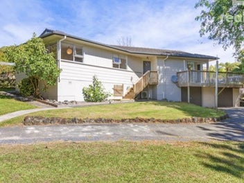 58 Taipari Road, Te Atatu Peninsula, Auckland