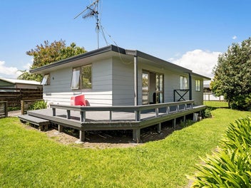 4 Lagoon Place, Poike, Tauranga