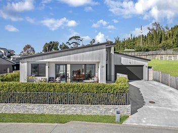 27 Anehana Place, Stanmore Bay, Whangaparāoa