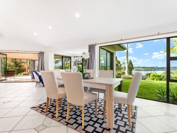 5 Glance Street, Sandspit, Warkworth