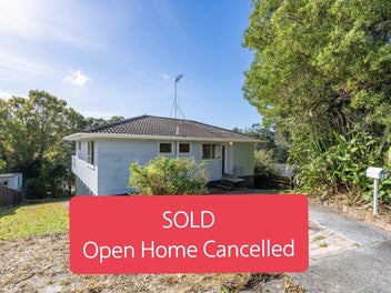 12 Erica Road, Sunnynook, Auckland