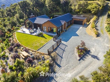 263 Fairview Drive, Akatarawa, Upper Hutt