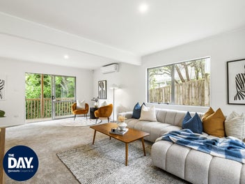 2/128 Lynn Road, Bayview, Auckland