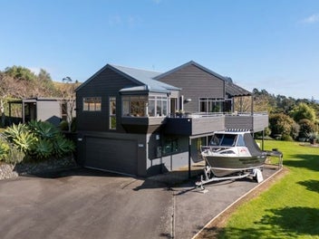 2 Elliot Way, Tauranga