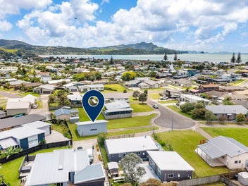 6 Rena Place, Whitianga, Whitianga